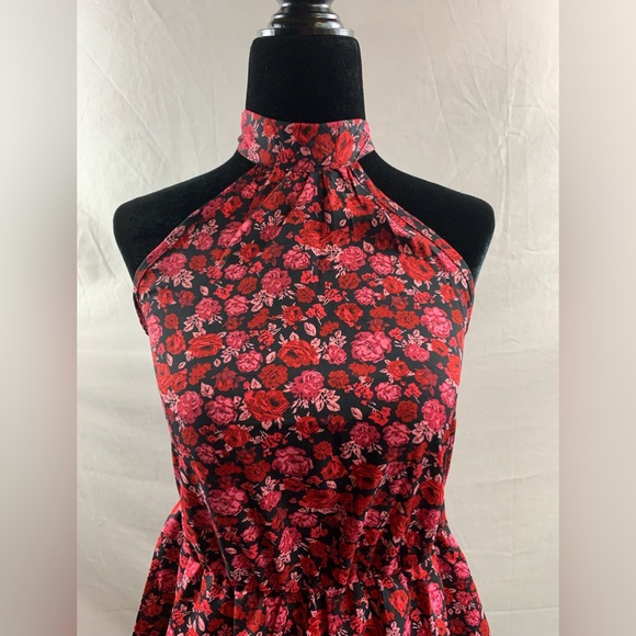 Rose Floral Print Layered Ruffle Hem Belted Halter Dress - Picture 7 of 9